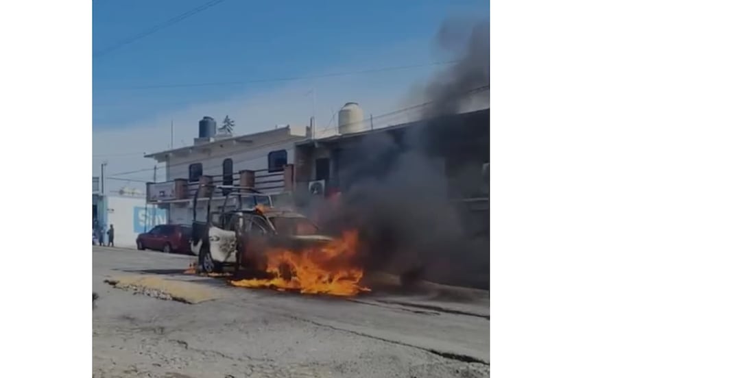 Protesta en Nopala de Villagrán termina con quema de patrulla