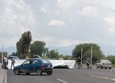 Vuelven a cerrar carretera en Francisco I. Madero