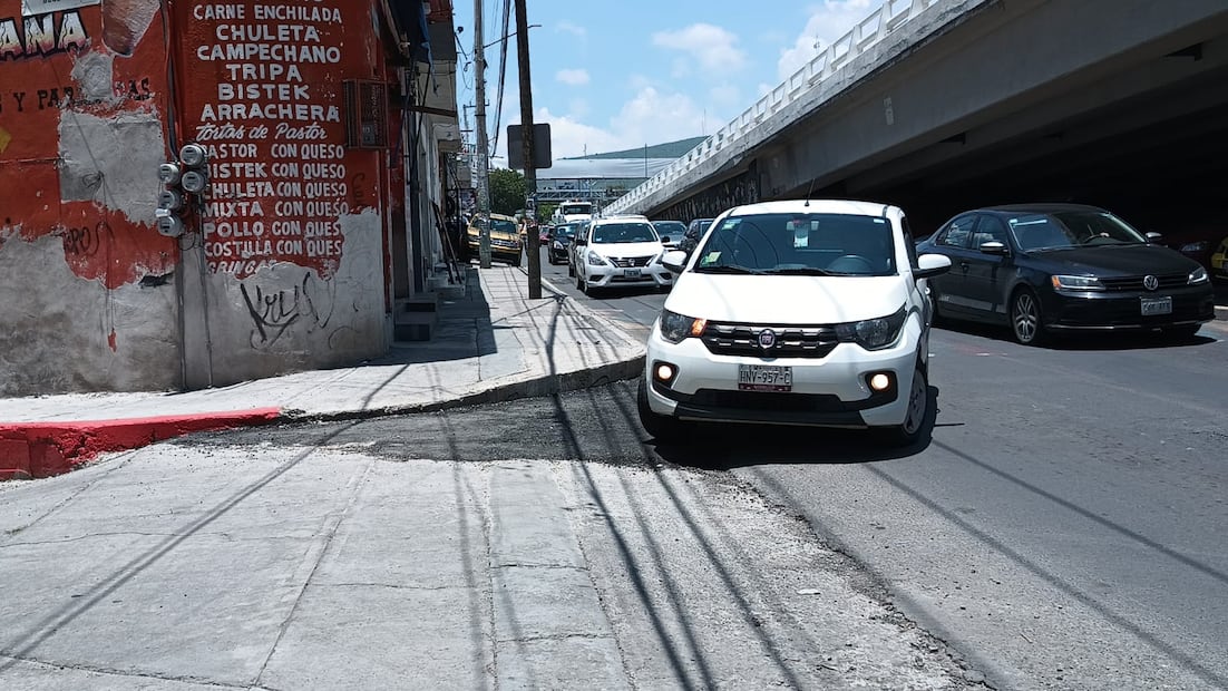 En las primeras horas al menos 10 automovilistas utilizaron erróneamente el sentido | Foto: Lourdes Naranjo