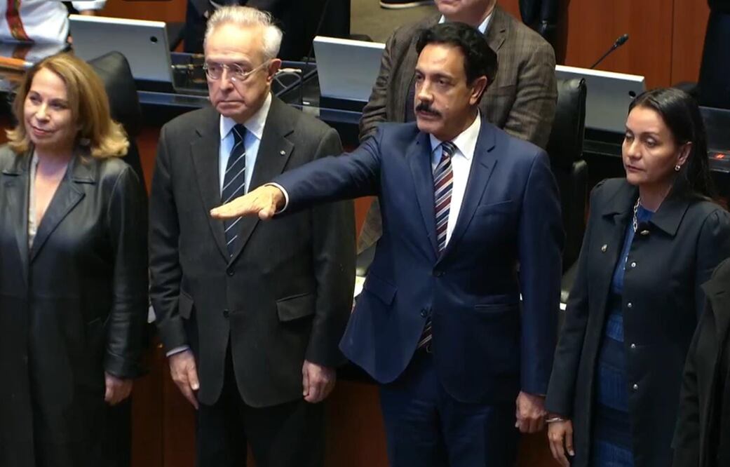 Con 70 votos a favor, 33 en contra y dos abstenciones fue ratificado Omar Fayad como embajador en el reino de Noruega Foto: Senado de la República