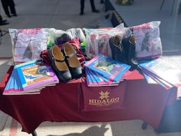 Entregan útiles escolares a más de 530 mil alumnos en la Huasteca