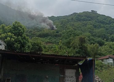 Incendio en vivienda de Huejutla cobra la vida de un adulto mayor