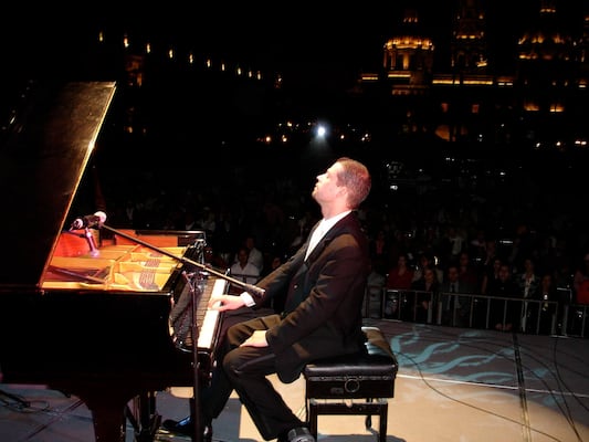 Piano contemporáneo sonará en la UAEH con recital gratuito de José Luis Altamirano