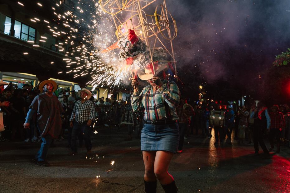 Carnaval 2025 en Huejutla: un desfile de color, cultura y tradición | Facebook: Presidencia Municipal de Huejutla 2024-2027