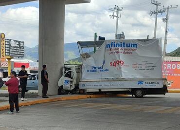 Conductor de valla publicitaria pierde la vida tras accidente en bulevar Colosio