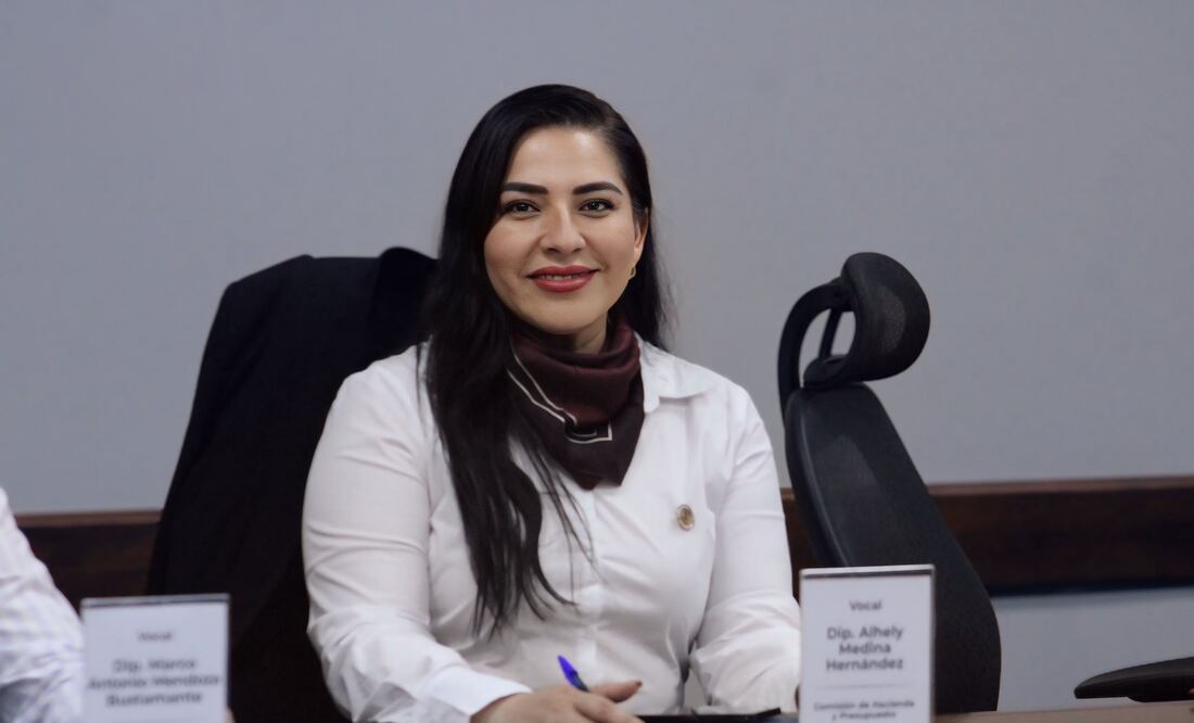 Facebook: Alhely Medina