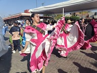 Más de 3 mil alumnos participan en el desfile por el 115 aniversario de la Revolución Mexicana en Tulancingo