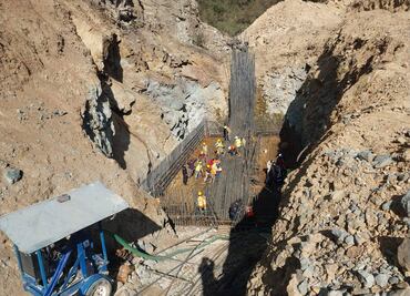 Derrumbe en la carretera Real del Monte-Huasca deja un muerto y heridos graves
