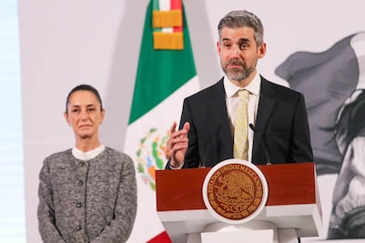 Gobierno anuncia creación de Olinia, armadora de autos eléctricos 