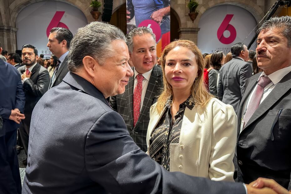 Acude el Gobernador Menchaca al informe de Alfredo Del Mazo
:Redacción