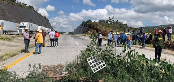Ejidatarios anuncian que continuará bloqueo de  Arco Norte hasta que gobierno cumpla sus demandas 