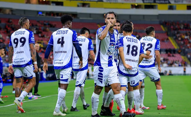 Pachuca golea a Atlas en el estadio Jalisco