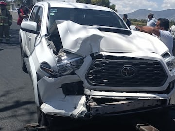 Choca camioneta de edil de Francisco I. Madero y quedan dos heridos