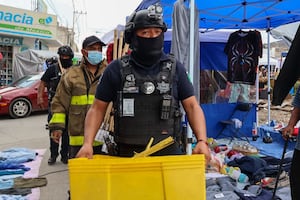 Decomisan 25 kilos de pirotecnia en Pachuca