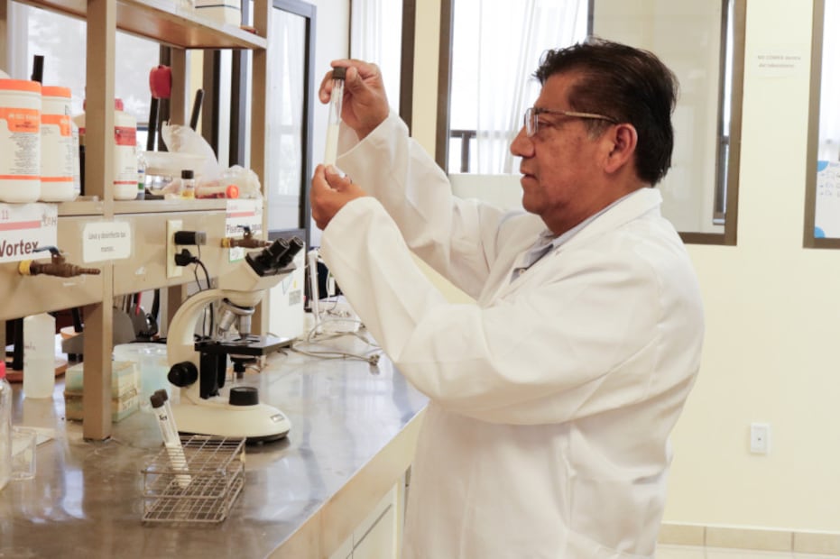Reconocen trayectoria científica de investigador de la UAEH | Foto: UAEH