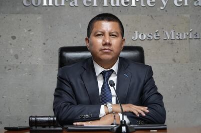 TEEH gastará 116 mil pesos en informe de Leodegario Hernández