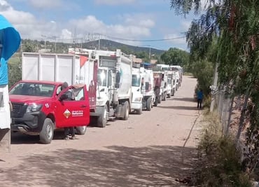 Ejidatarios bloquean relleno sanitario de El Huixmí por falta de pago