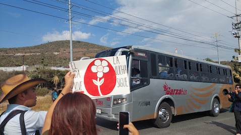 Estudiantes mantienen bloqueo intermitente sobre la Pachuca-Actopan