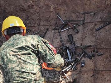 Guardia Nacional y Ejército Mexicano desmantelan arsenal ilegal