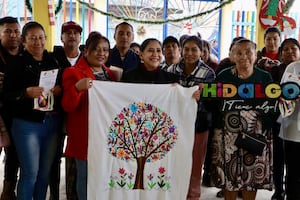 Hidalgo impulsa identidad y turismo en la sierra Otomí-Tepehua con acciones culturales y solidarias