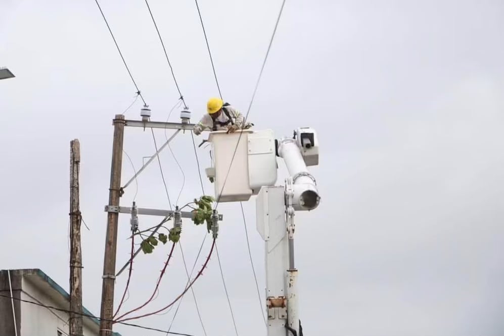 Hidalgo, entre los estados donde aún trabajan para restablecer la luz | Foto: especial