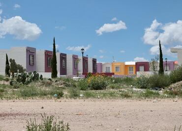 No se volverá a construir vivienda sin servicios porque no es susceptible de crédito