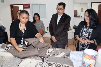 Inicia designación de espacios para artesanos, en Pabellón de la Feria