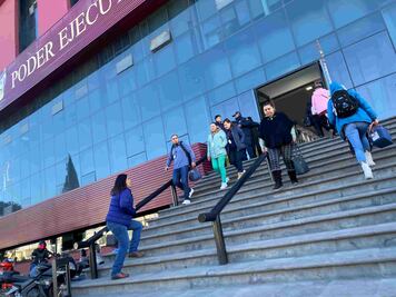 Entra en vigor decreto de “ley silla” que garantiza asientos a burócratas en Hidalgo