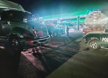 Enfrentamiento armado y aseguramiento de tractocamión con hidrocarburo desata operativo en Huichapan