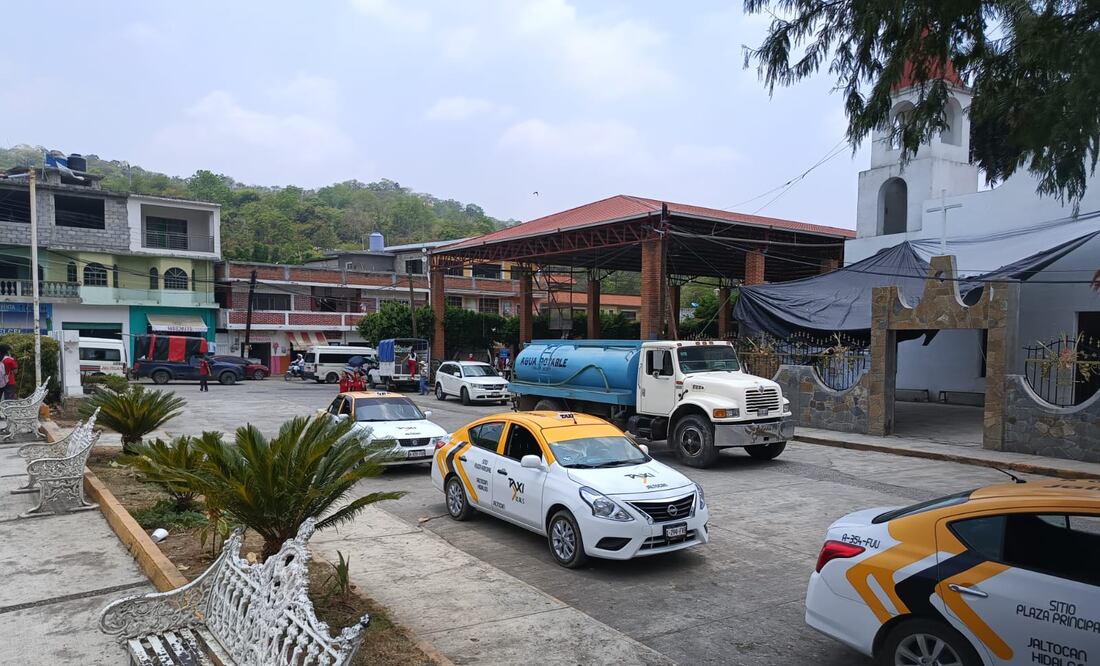Uno de los vendedores quien decidió permanecer en el anonimato explicó que “pipas hay, lo que no hay ahora es agua y cada día que pasa la situación del estiaje es más grave”. I Foto: Francisco Bautista
