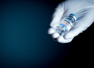 Vacuna Pfizer llega a la Cruz Roja