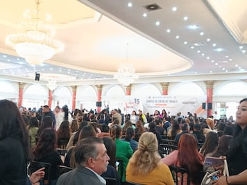 Casi 3 mil docentes de Hidalgo reciben nuevas asignaciones antes del inicio de clases