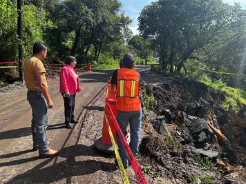 Revisará SGM posible falla geológica tras deslave en la carretera Pachuca–Tampico