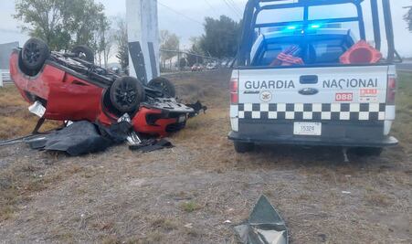 Vuelca camioneta en la México-Pachuca