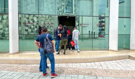 Presentan denuncia por irregularidades en venta de boletos para Palenque 2024