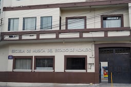 Analizan reubicar ambulantes por proyecto de Escuela de Música en Pachuca