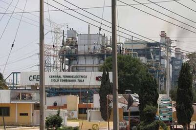 Explosión en termoeléctrica de Tula deja un trabajador muerto y dos heridos de gravedad