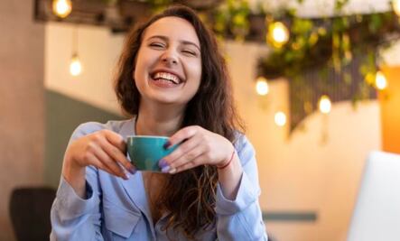 ¿Café al despertar? Cuál es el mejor momento de la mañana para tomar esta bebida, según expertos