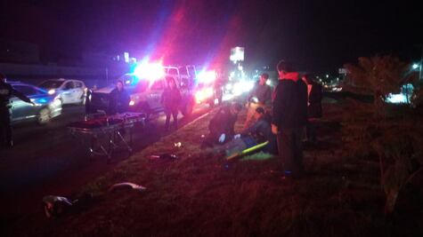 Motocicleta derrapa sobre la Pachuca-Tulancingo por presencia de grava