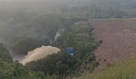 Presas en Hidalgo y el Valle de México superan su capacidad debido a intensas lluvias