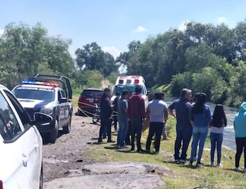 Cae vehículo a canal en Tezontepec y deja saldo de dos personas fallecidas y un desaparecido