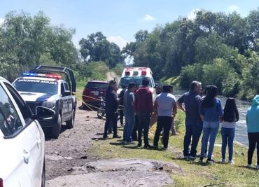 Cae vehículo a canal en Tezontepec y deja saldo de dos personas fallecidas y un desaparecido
