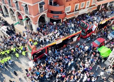 Las Tuzas llenan de fiesta y color las calles de Pachuca