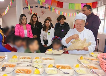 Más de 3 mil estudiantes reciben desayunos escolares en Tulancingo
