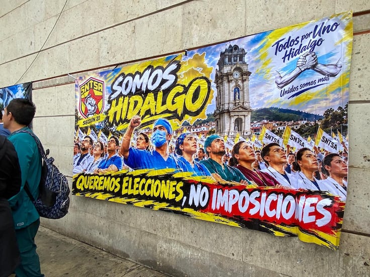 Trabajadores del Hospital General de Pachuca exigen renovar dirigencia del SNTSA