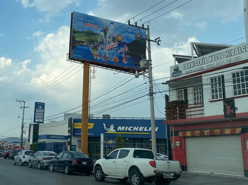 Pachuca da plazo de mayo para retirar anuncios en vía pública y evitar multas | Foto: Luis Soriano