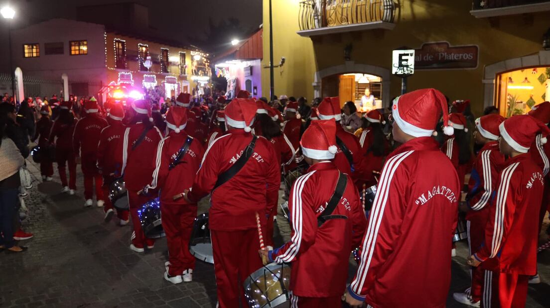 Real del Monte enciende la magia de la Navidad con su Villa Iluminada | Facebook: Ayuntamiento Mineral del Monte 2024-2027