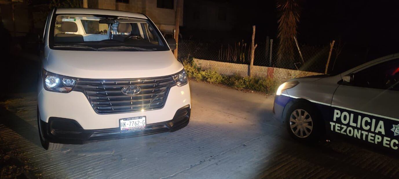 Se roban camioneta funeraria con todo y difunta en Tezontepec de Aldama | Foto: Especial