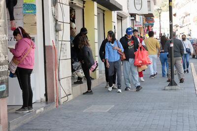 Comercio apuesta por festejos de mayo para revertir caída en ventas