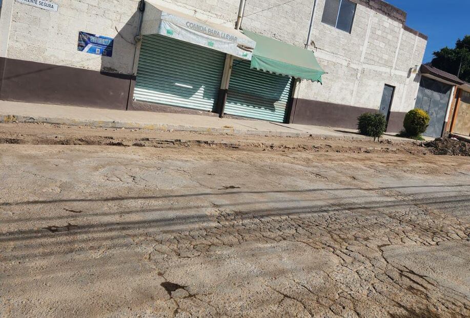 Habitantes se manifiestan por obras inconclusas en Pachuca | Foto: Especial
